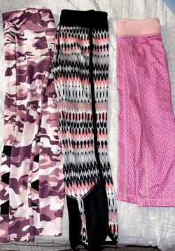 Girls Leggings Size medium 7/8 For $10 (3)