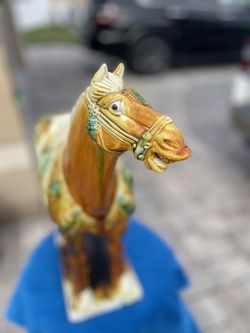 Horse Statue  - Large