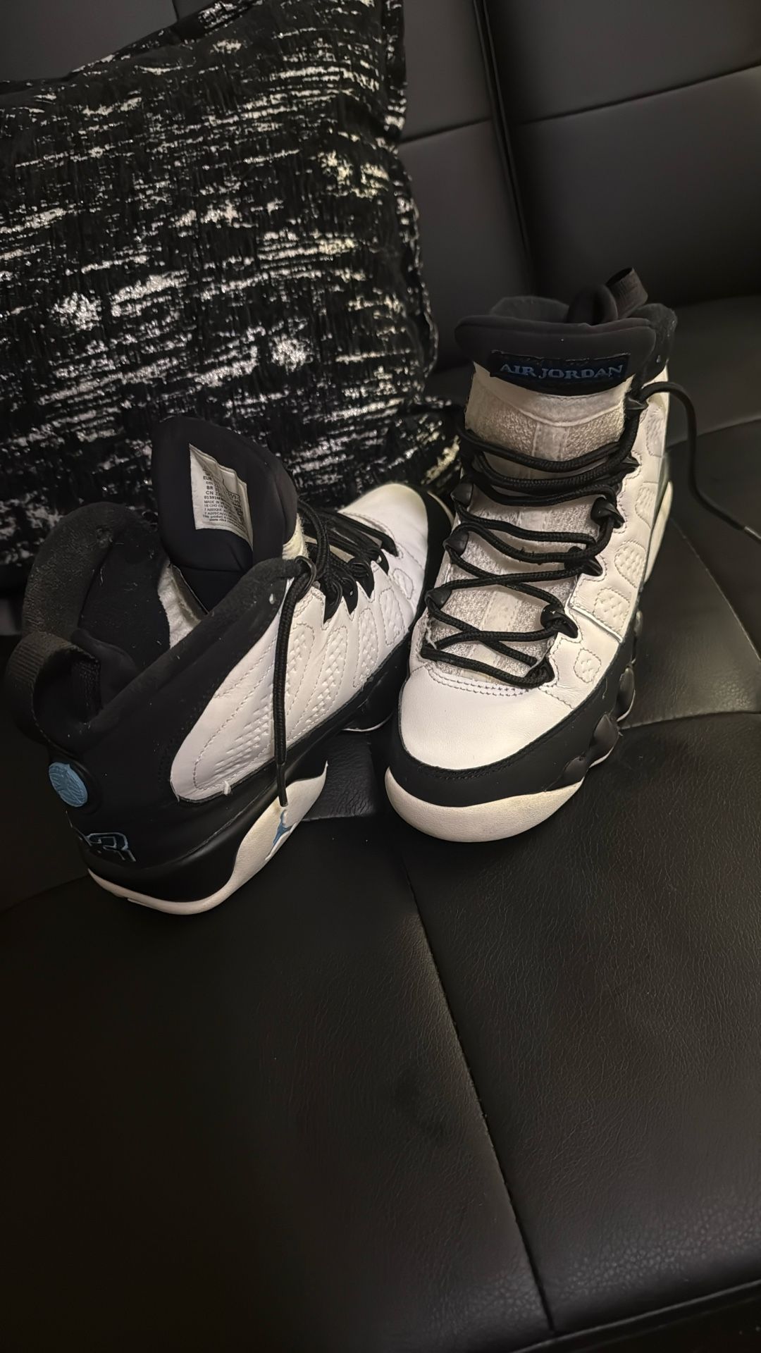 Jordan 9 Varsity Blue