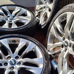 19" Hyundai Genesis Staggered Wheels Very Good Brigestone Tires