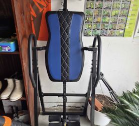 Inversion table
