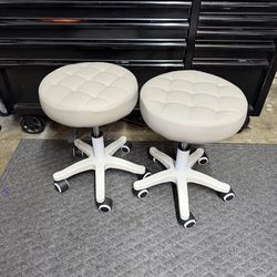 Rolling Stool with Wheels