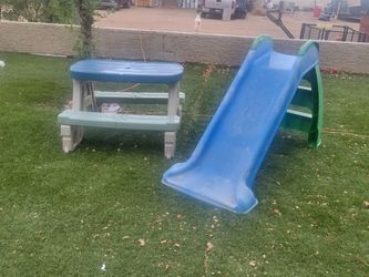 Step 2 little picnic table and slide