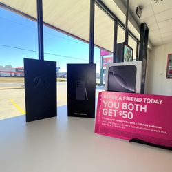 Get 4 IPHONE 16s ON US, plus 4 new lines for $25/line!
