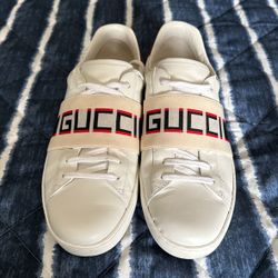 Gucci Shoes 