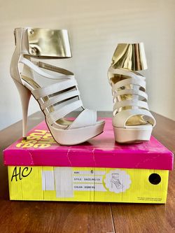 Fashion Shoes: Size 6 Ivory/Gold Ankle-Strap Stilettos 