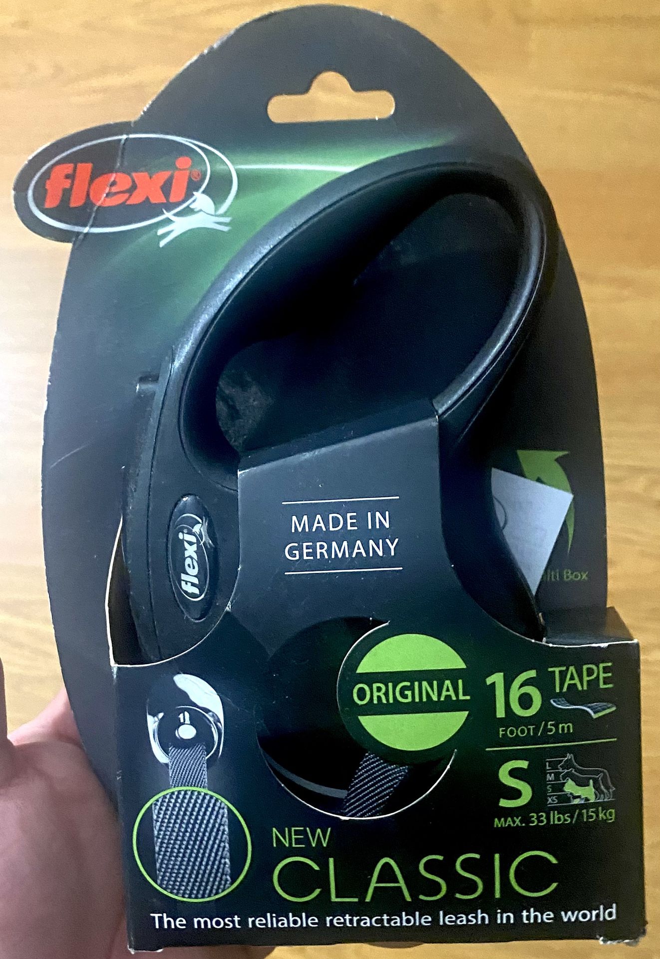 Flexi New Classic Retractable Tape Leash Black