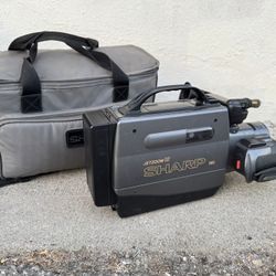 Vintage VHS Camera & Bag *non functional 