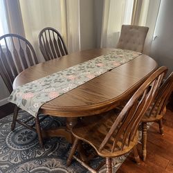 Dining room table