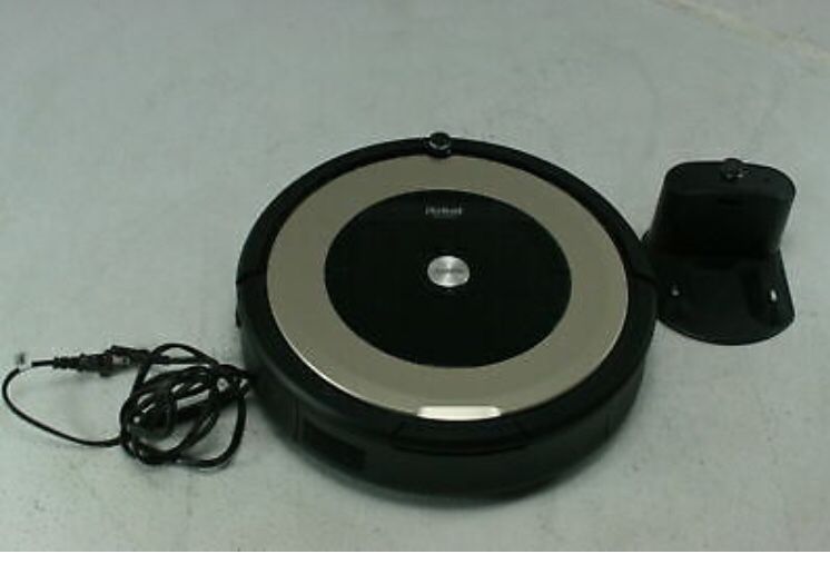 iRobot Roomba 891 Robot Vacuum WiFi Alexa Capable Carpets & Hard Floors Black