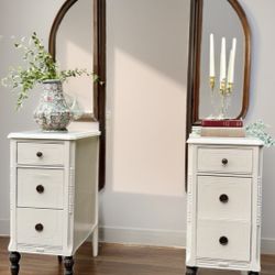 Vintage trifold Mirror