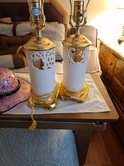 2 Lenox  lamps 2 shades