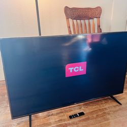 New 40” 4K Smart Tv