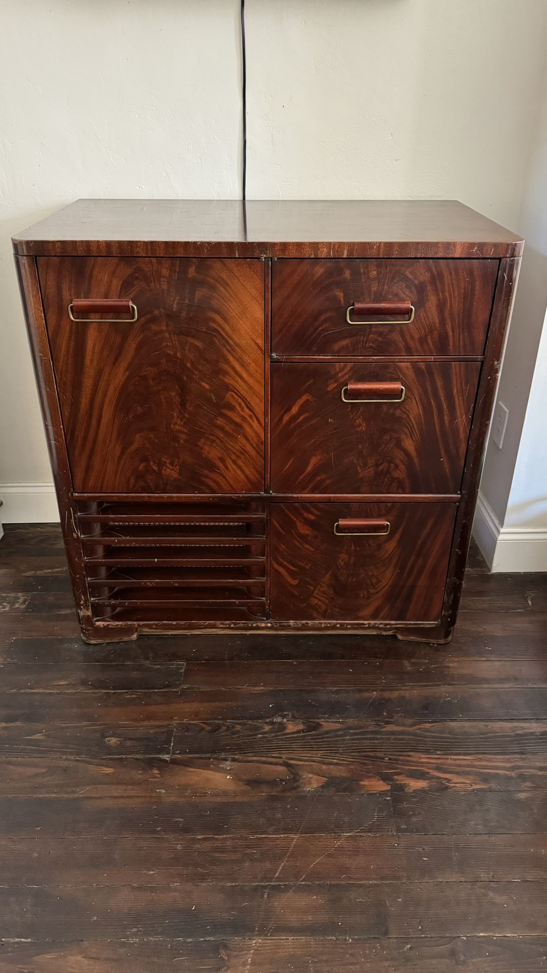 Vintage Antique 1949 Philco Console Cabinet with 10 inch tv, radio and turntable
