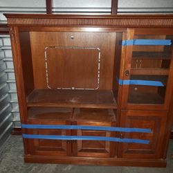 Solid Oak Entertainment Center 