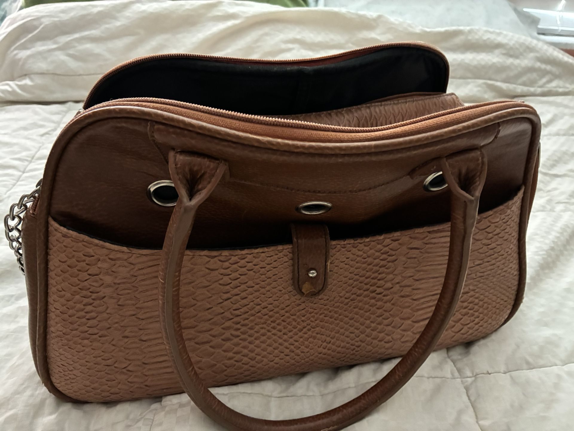 Pet Carrier - Airline  Friendly 