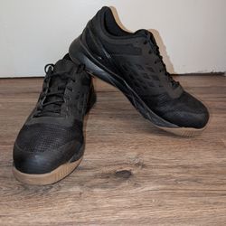 Reebok safety toe shoes 