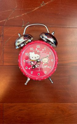 Vinatge Hello Kitty Clock