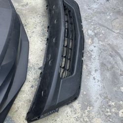 2023-22 Chevy Traverse Lower Bumper Grille 
