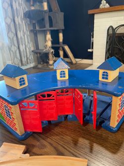 Wooden Train Set Roundhouse Station