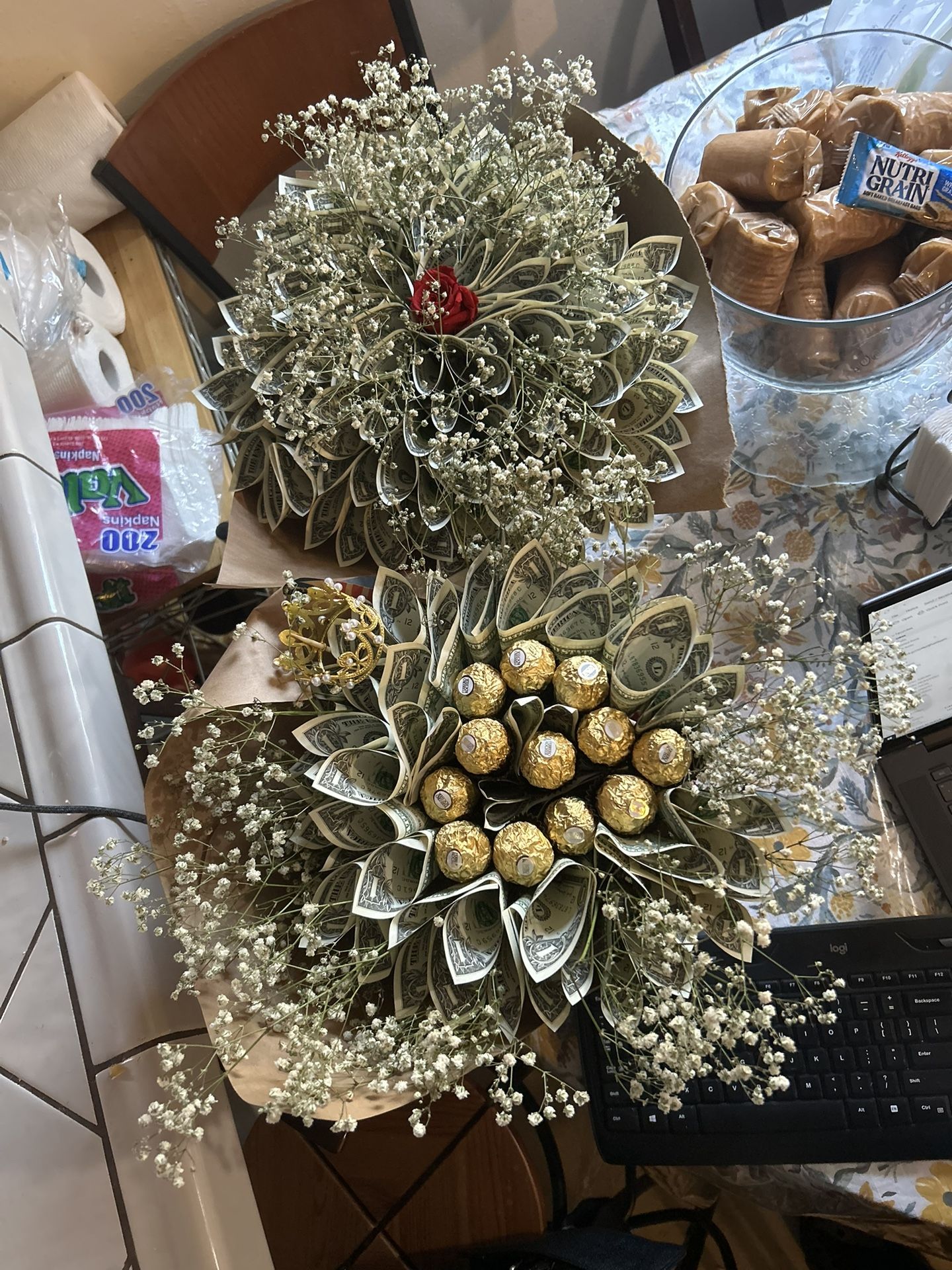 MONEY BOUQUETS  any amount of money just pay me 45 dollars for my work :) i can drop off also for an extra 15 🫡