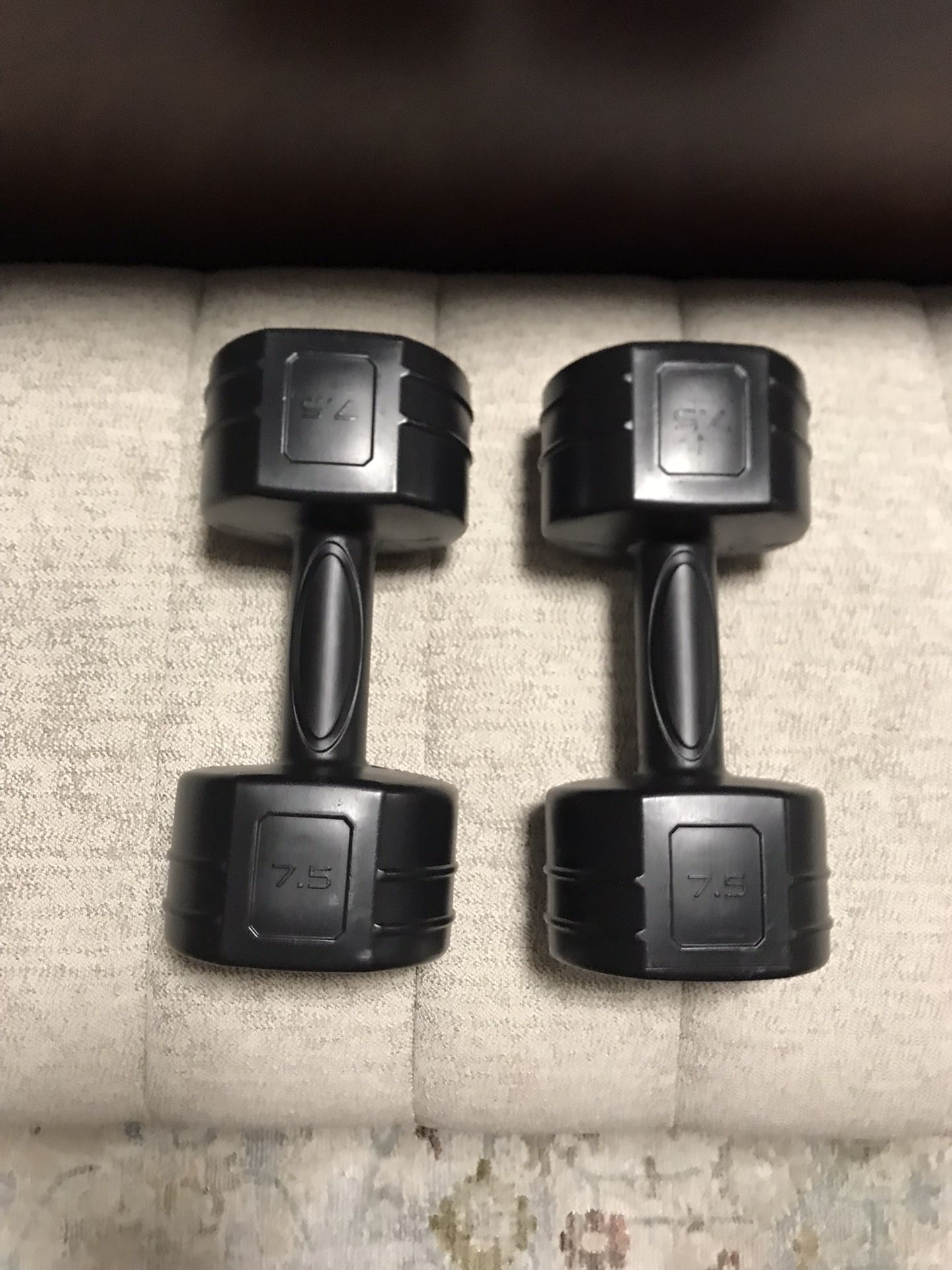 7.5 Pound Dumbells