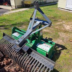 Bush Hog RTC50G & York Rake For Small Garden Tractors Set. Selling as a pair. Both were used minimally and in excellent condition!

Pickup in Denton, 