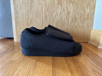 Silverts Men’s XX Wide Slippers Black