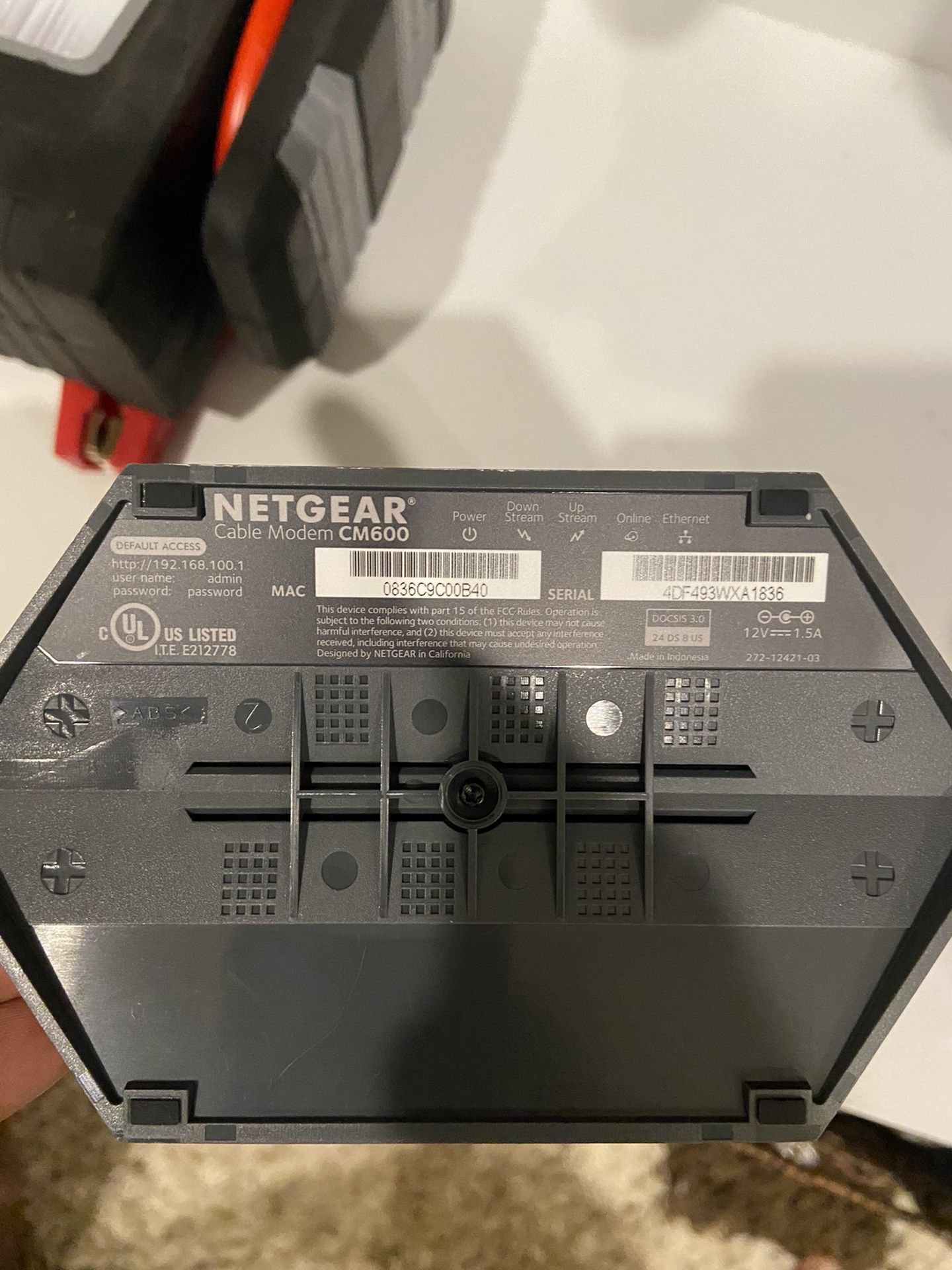 Netgear CM600 modem