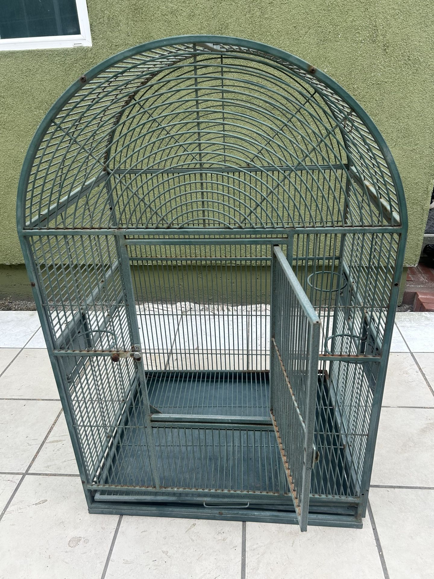 Large Bird Cage