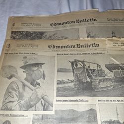 Lot Of Original 1930s 40s Newspapers