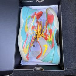Nike Kobe 8 Venice Beach Size 8 Men