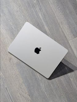 2024 MACBOOK AIR