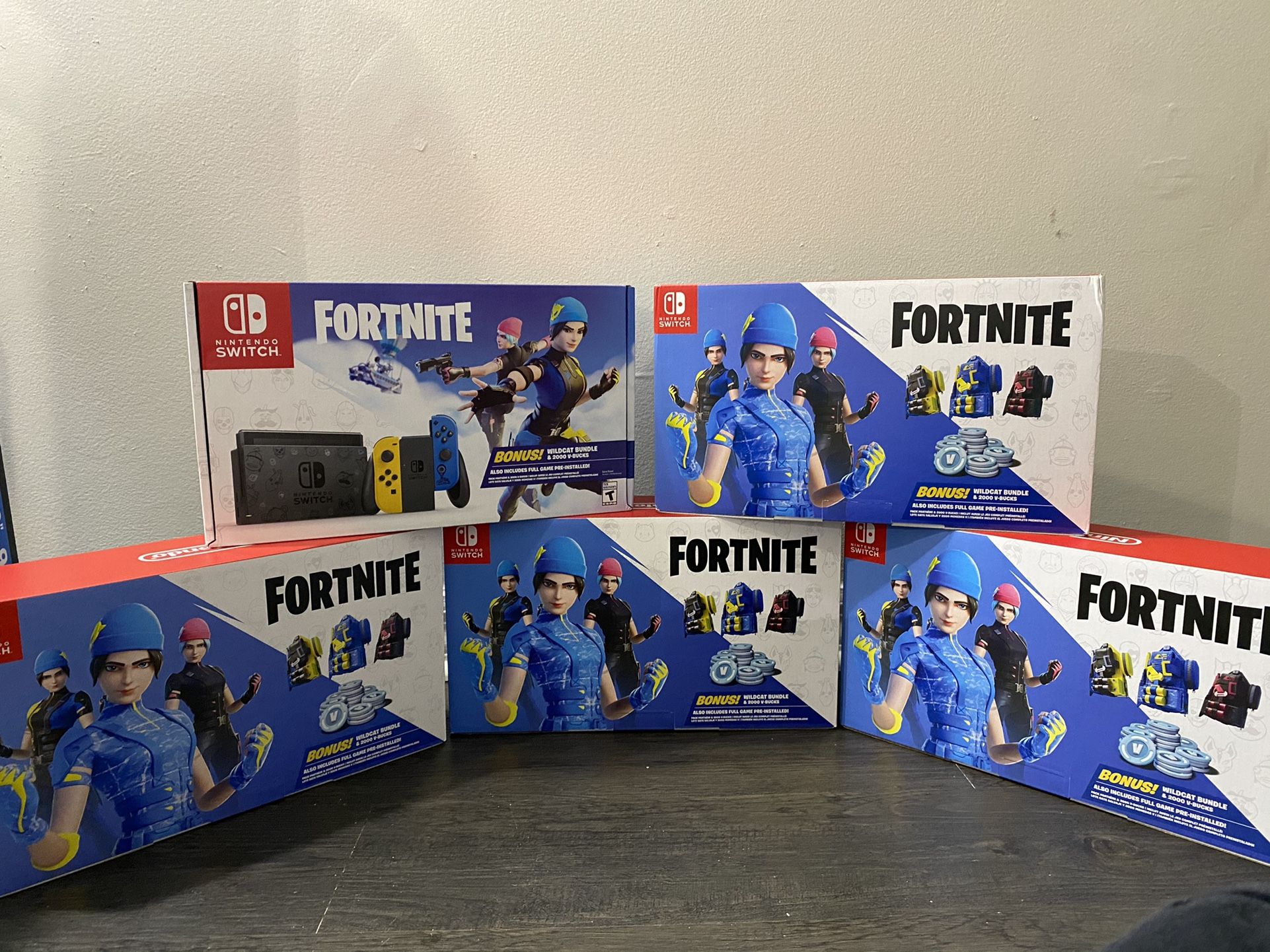 Nintendo Switch Fortnite Special Edition Wildcat Bundle LIMITED EDITION BRAND NEW (2 LEFT)