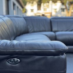 Sofa/Couch Sectional - Brown - Recliners - Delivery Available 🚛