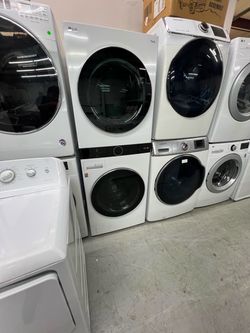 Very nice LG washer and dryer set✅ Delivery and installation available✅ Warranty included ✅