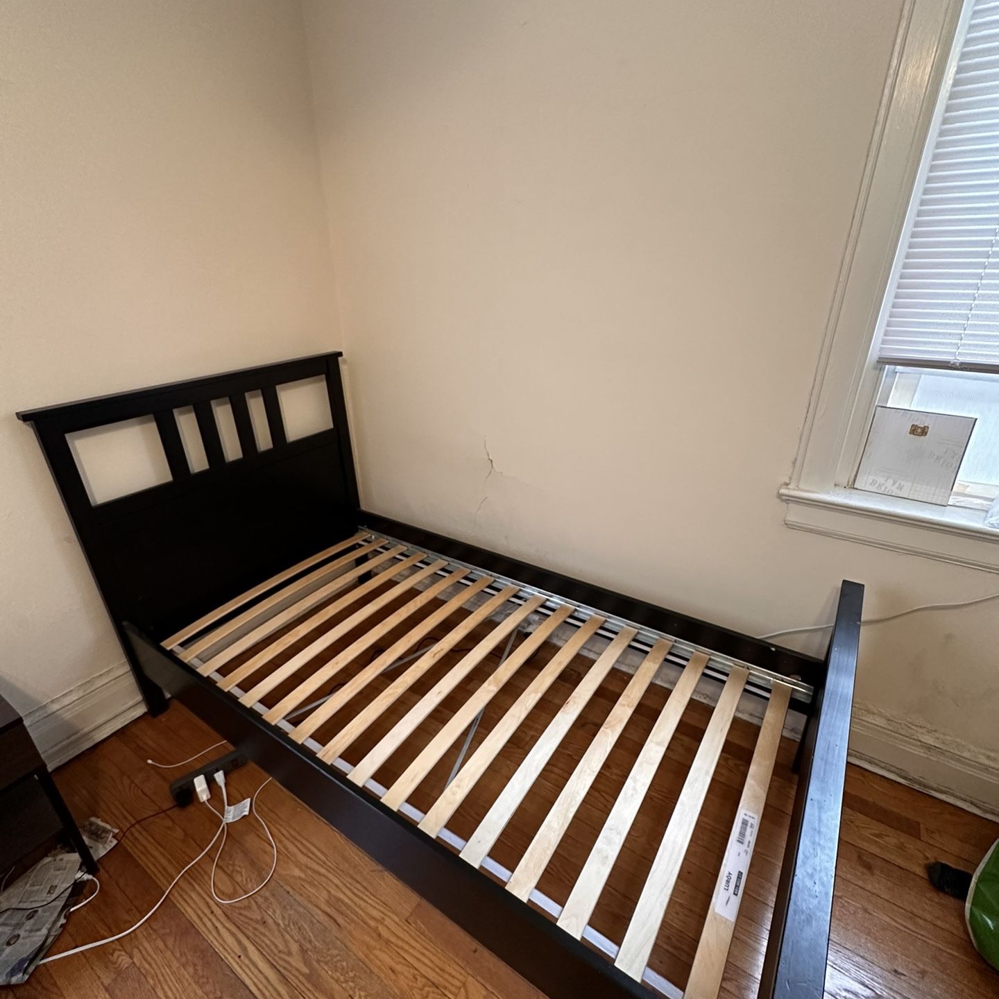 IKEA Hemnes bedframe (twin size) 