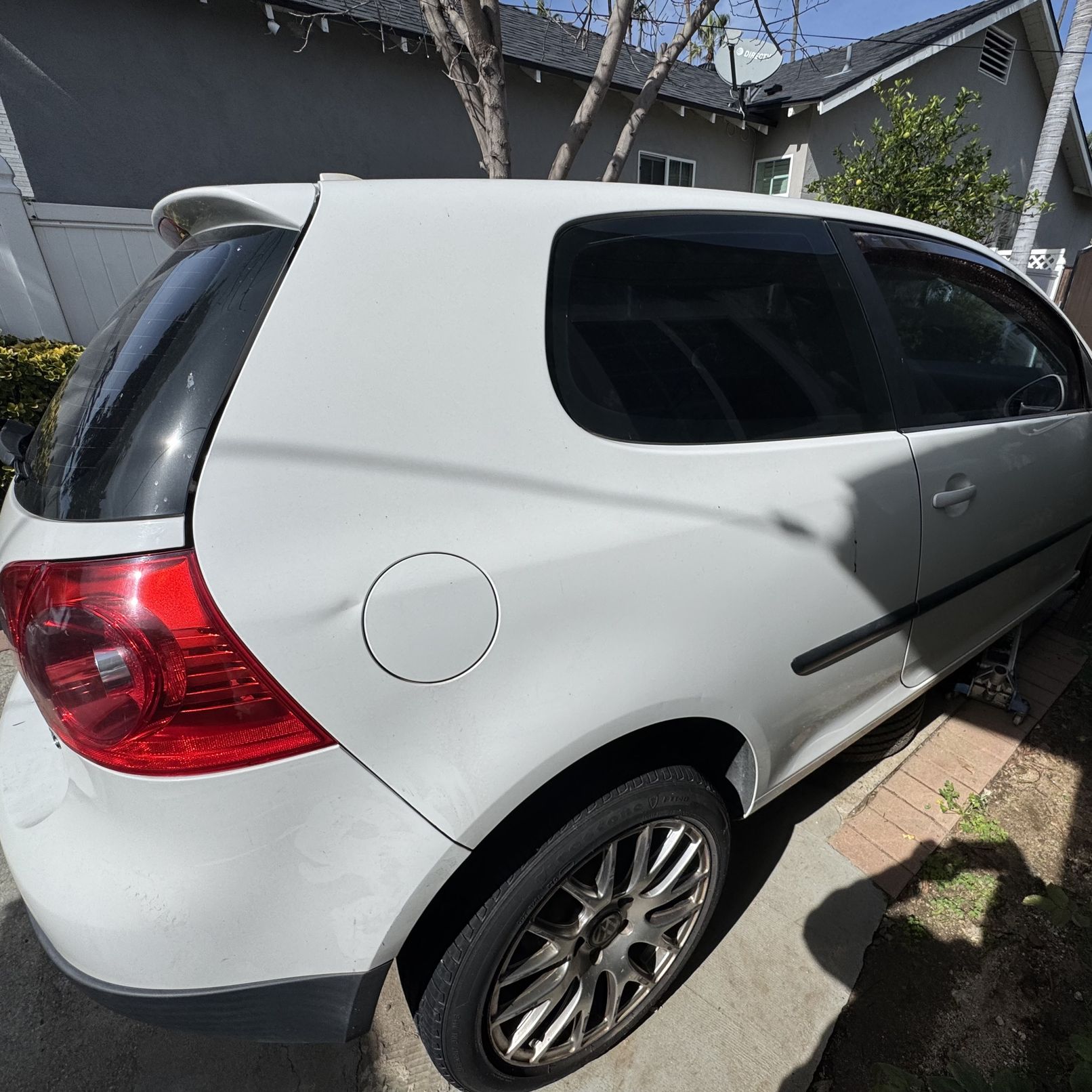 2007 Volkswagen Rabbit for Sale in Pasadena, CA - OfferUp