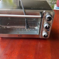 Toster With Multiple Functions 