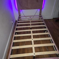 Beautiful Twin Size Bed No Mattress Comes With Remote Headboard Have Night Lights