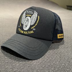 Von Dutch Trucker Cap SnapBack 