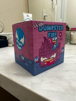Venom Exclusive Dumpster Fire SDCC 2026