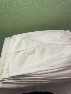 Women’s White Pants Bundle – Size M / 12–14