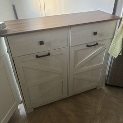 Farmhouse Cabinet