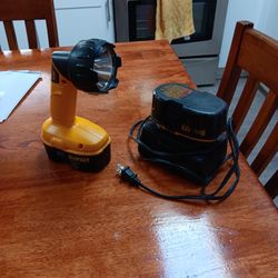 Used DeWalt Flashlight with Charger AND Extra Battery