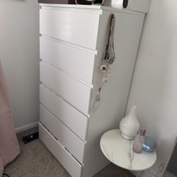 Dresser 6 Drawer Great Condition 