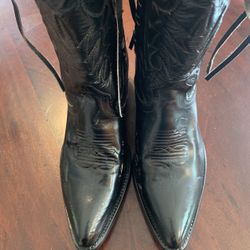 Boot Black 9