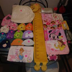 28 Pieces Of Baby Girls Hats Bibs Lot! 