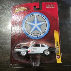 Johnny Lightning 1981 chevy malibu