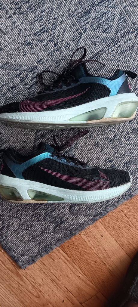 Nike Women's Hyper Max